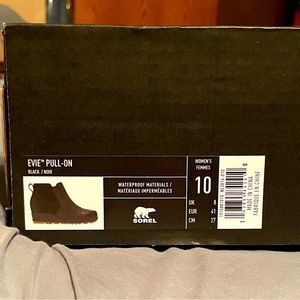 Sorel Evie Pull-On Bootie Size 10 BRAND NEW